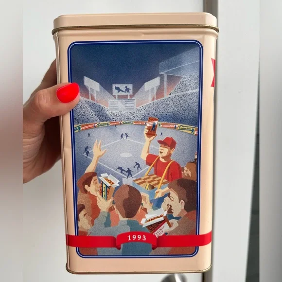 Vintage (1993) Cracker Jack Tin - Picture 5 of 7